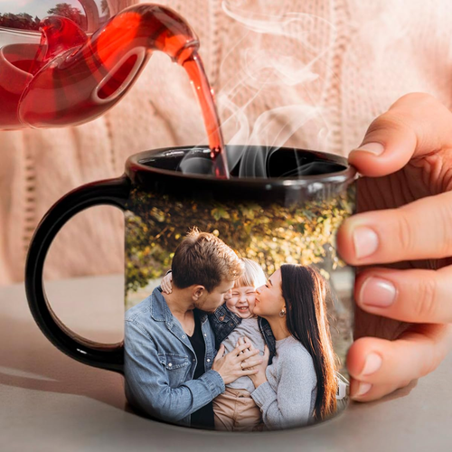 Taza mágica con foto personalizada.